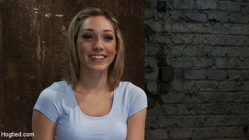 Kink 'Is that the hot blond from Gossip Girl' starring Lily LaBeau (Photo 1)