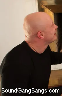 Kink '彼女の最初の強姦で18歳！' 主演 Lily Lamour (写真 12)