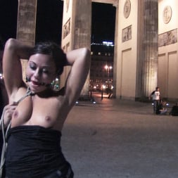 Linda in 'Kink' Beautiful Czech girl exposed on the streets at night!!! (Thumbnail 2)