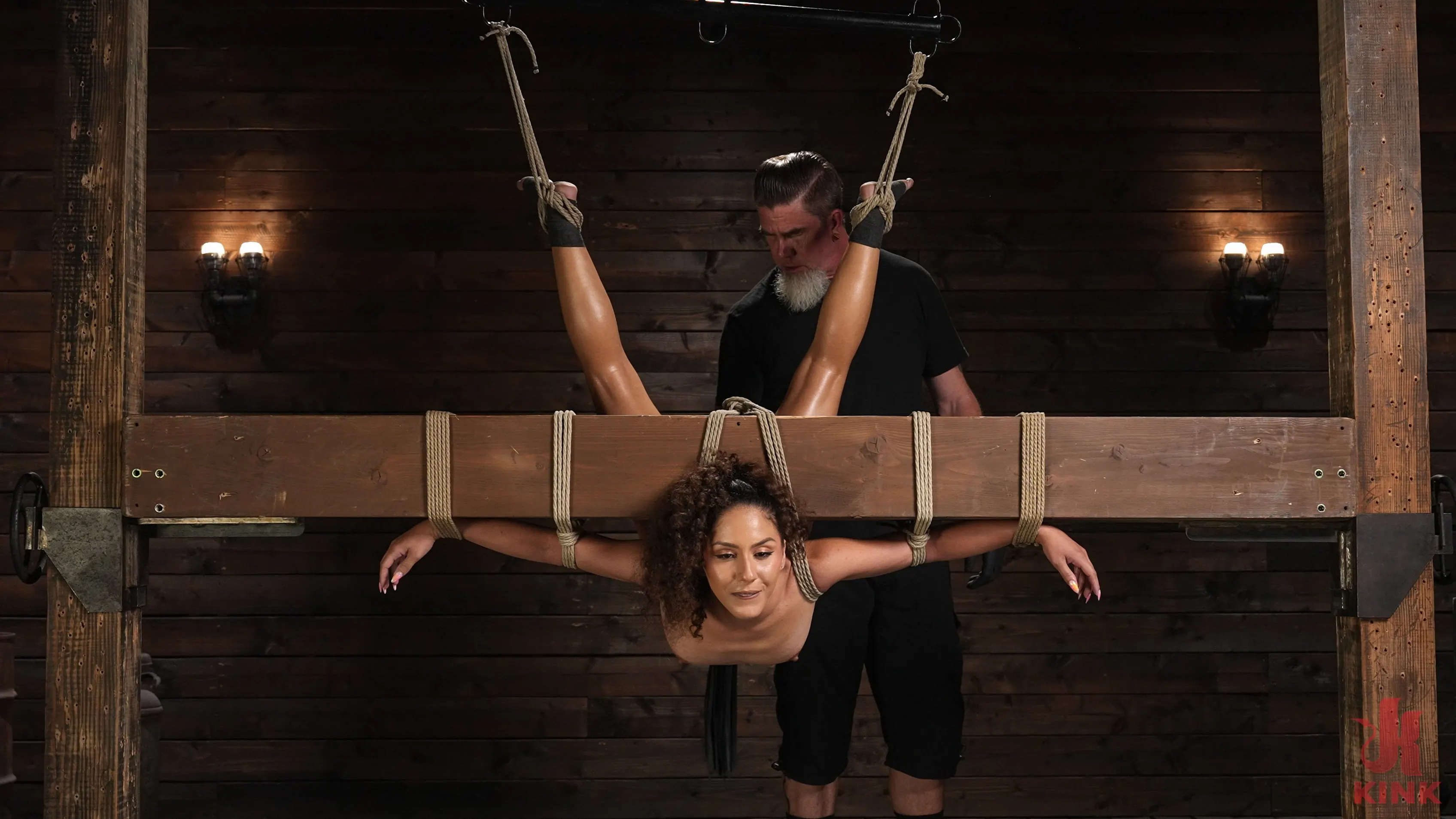 Kink '純粋で残酷な至福' 主演 Liv Revamped (写真 11)