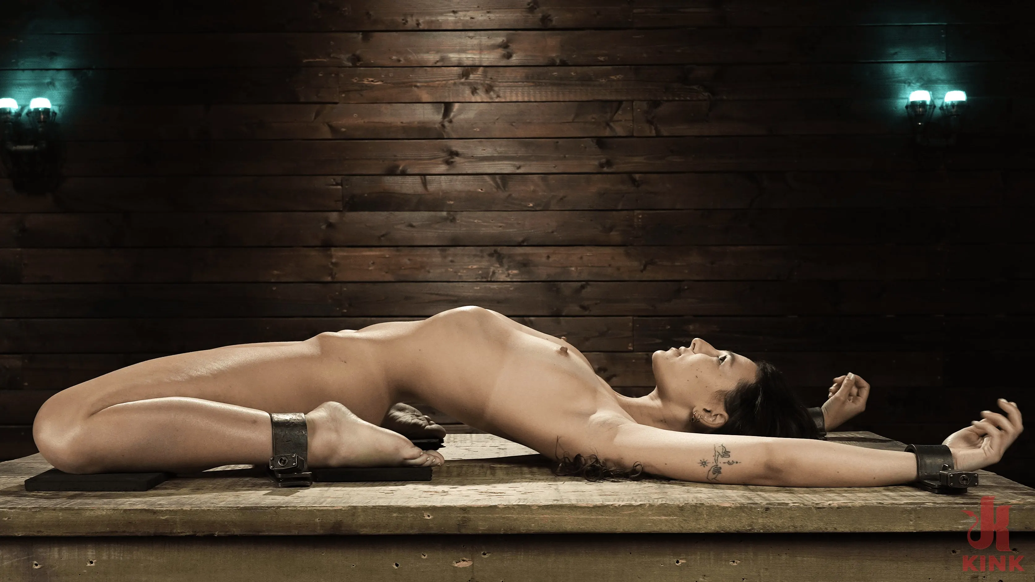 Kink 'Carne fresca: Liz Jordan' protagonizando Liz Jordan (foto 18)