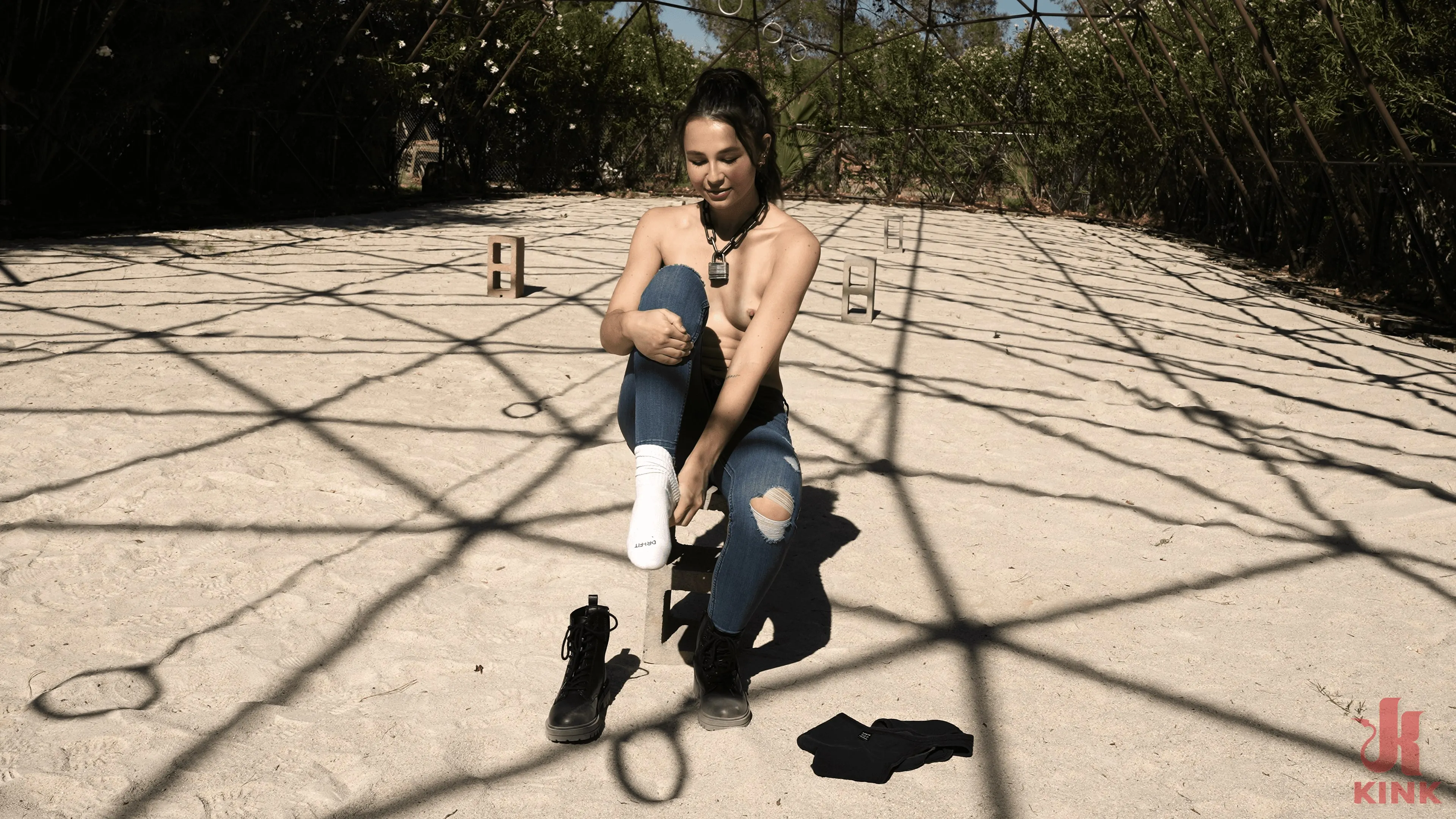 Kink '提出の学校:リズジョーダン-3日目' 主演 Liz Jordan (写真 3)