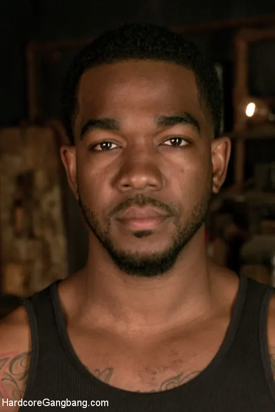 London River en 'Spy vs Spy: El cazador se convierte en la presa' from 'Kink' (foto 4) Kink 'Spy vs Spy: El cazador se convierte en la presa' protagonizando London River (foto 4)