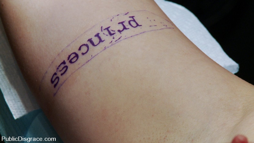 Kink 'Tattoos are forever' 主演 Lorelei Lee (写真 8)