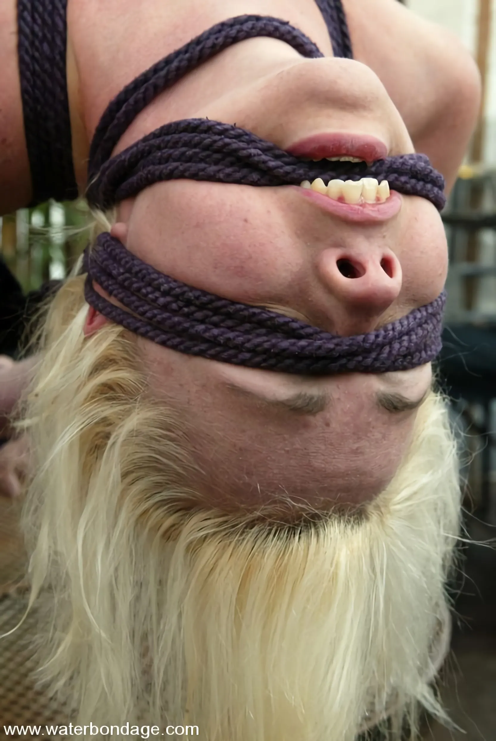 Kink 'Lorelei Lee' starring Lorelei Lee (Photo 14)