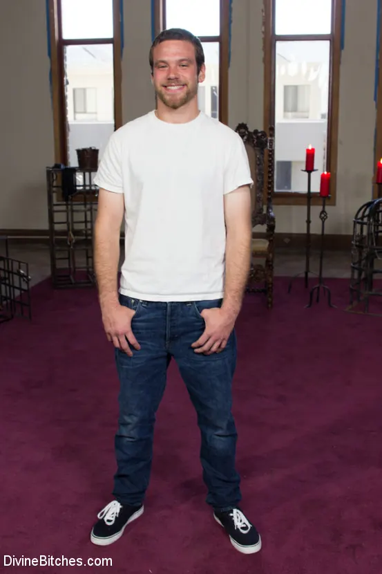 Kink 'Lorelei Lee's Slave Competition' starring Lorelei Lee (Photo 1)