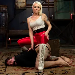 Lorelei Lee en 'Kink' Entrenamiento de masculinidad con la amante Lorelei Lee (Miniatura 8)