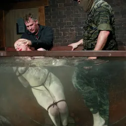 Lorelei Lee in 'Kink' Sgt. Major and Lorelei Lee (Thumbnail 12)