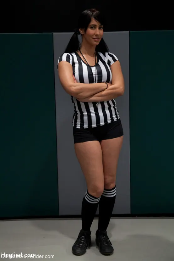 Kink 'We yank a leg up, cane her then make her cum until she's totally physically and emotionally wrecked' starring Lorelei Lee (Photo 9)