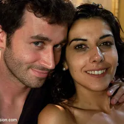 Lou Charmelle en 'Kink' La criada francesa (Miniatura 13)