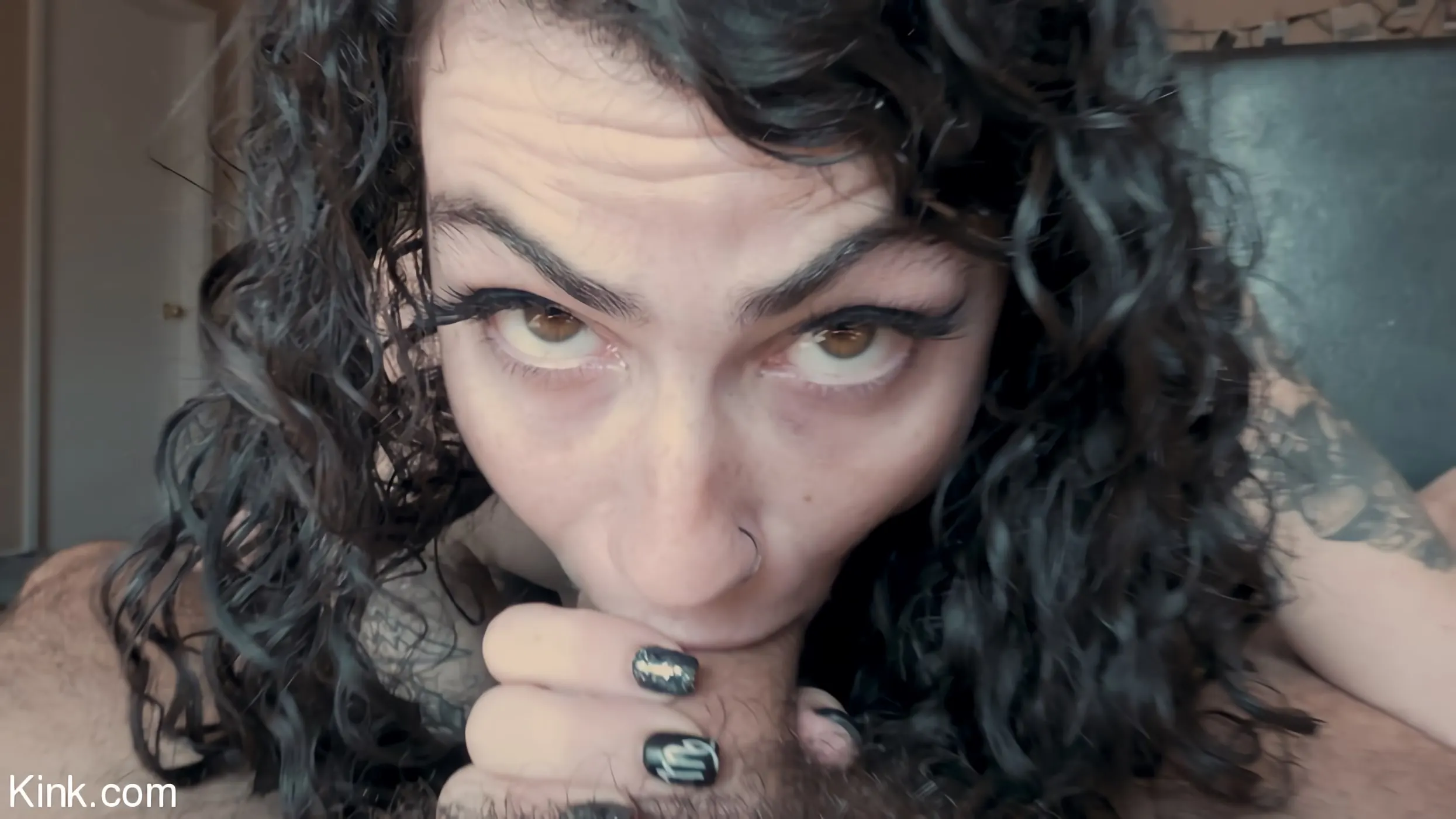 Kink 'リディアブラック:肛門ホームビデオ' 主演 Lydia Black (写真 9)