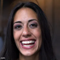 Lyla Storm en 'Kink' Inmovilizado (Miniatura 6)