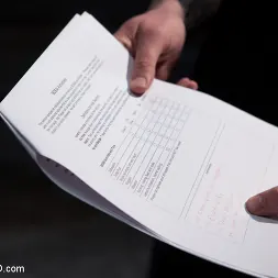 Lyla Storm en 'Kink' Entrenamiento Lyla Storm - Día 5 en vivo (Miniatura 9)