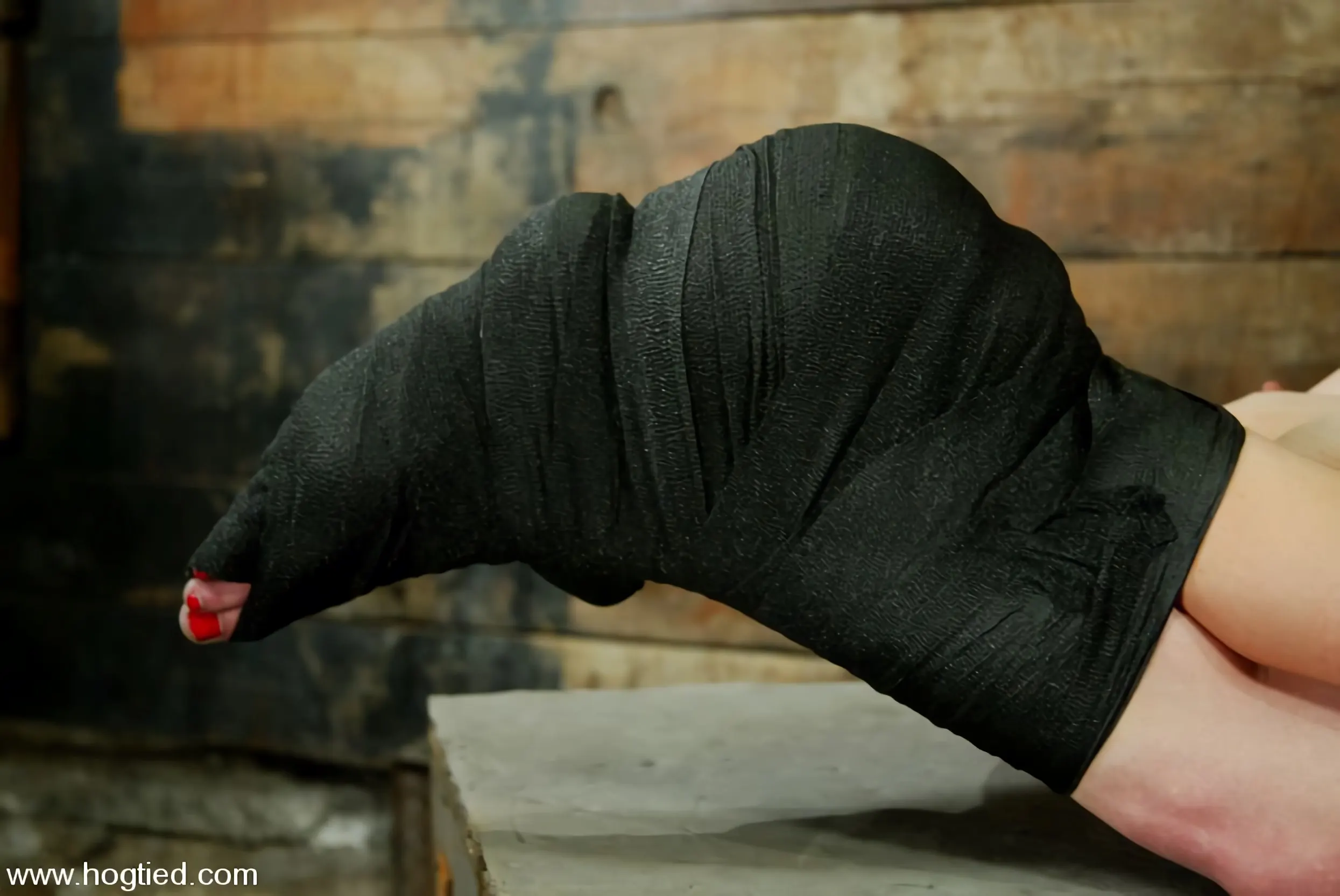 Kink 'Lynn Dumaire' starring Lynn Dumaire (Photo 12)