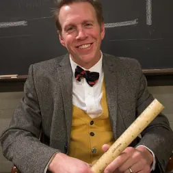 Maddy O'Reilly に 'Kink' ガールズルームでのフツジーの演奏 (サムネイル 2)