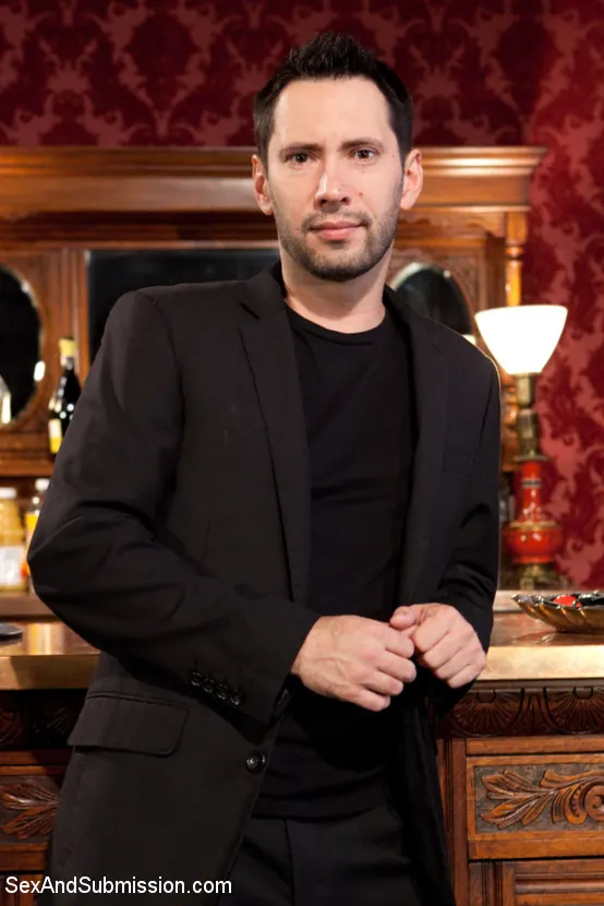 Kink 'Madelyn Monroeの肛門の提出' 主演 Madelyn Monroe (写真 16)