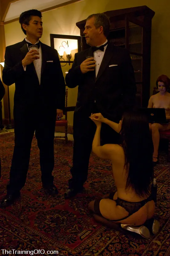 Kink 'Classic Shoot The First Supper, Part One' starring Satine Phoenix (Photo 9)