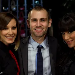 Maitresse Madeline en 'Kink' Fetiche de pies extremo (Miniatura 2)