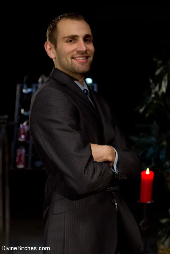 Kink 'Fetiche de pies extremo' protagonizando Maitresse Madeline (foto 17)