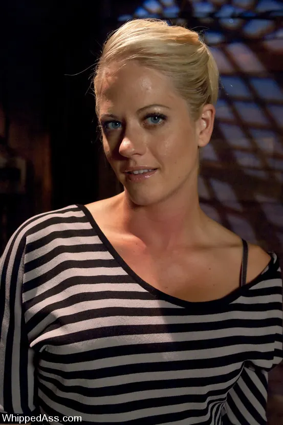 Kink 'Holly Heart Submits' starring Maitresse Madeline (Photo 1)