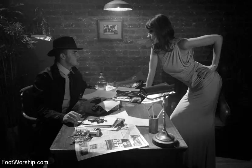 Kink 'Bésame los pies mortalmente' protagonizando Maitresse Madeline (foto 17)