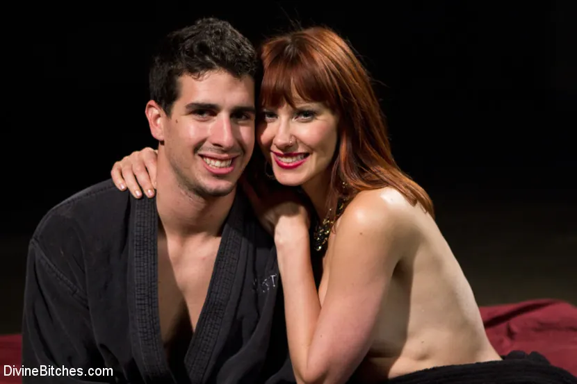 Kink 'returns with a vengeance!' protagonizando Maitresse Madeline (foto 7)