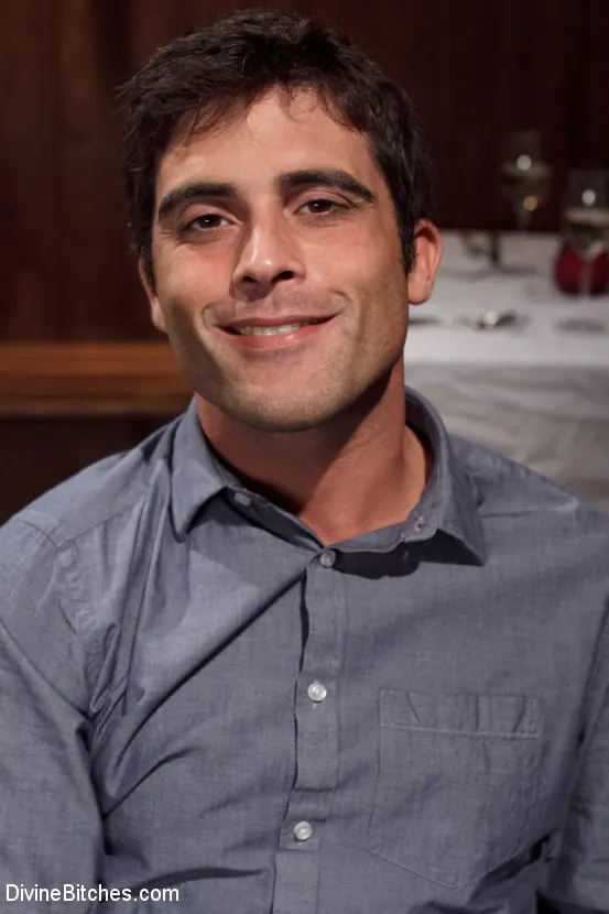 Kink '¡Por favor, folla a mi esposa mientras me ordeñan la próstata!' protagonizando Maitresse Madeline (foto 11)