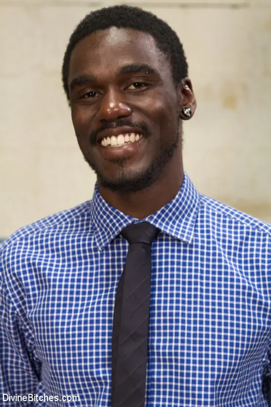 Kink 'Burla de polla sádica' protagonizando Maitresse Madeline (foto 14)