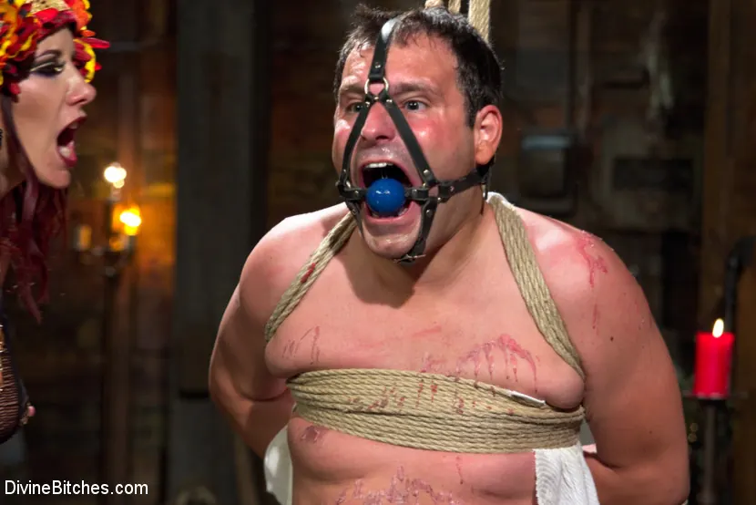 Kink 'Magia sexual: ¡Suena BRUTAL y EXTREMO!' protagonizando Maitresse Madeline (foto 12)