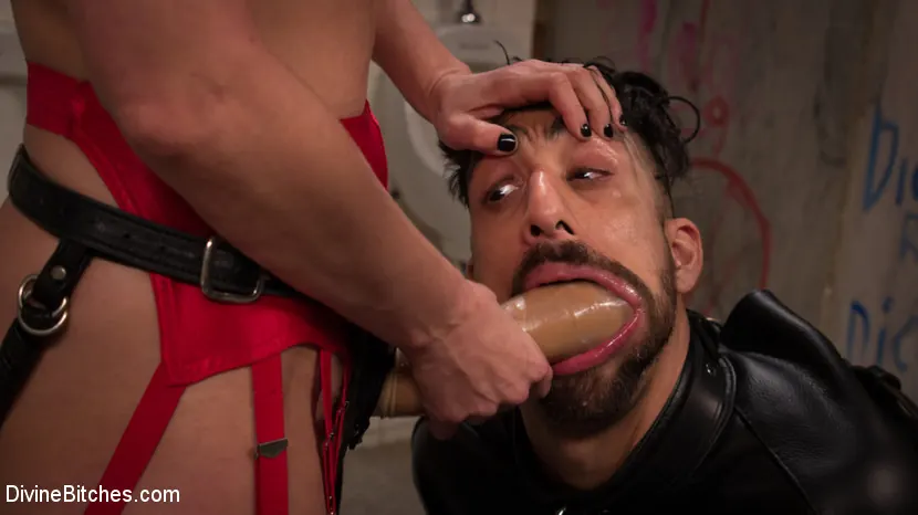 Kink 'La venganza es una perra' protagonizando Maitresse Madeline Marlowe (foto 9)