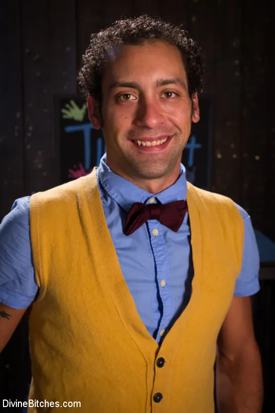 Kink 'Tiempo libre con la maître Madeline Marlowe' protagonizando Maitresse Madeline Marlowe (foto 2)