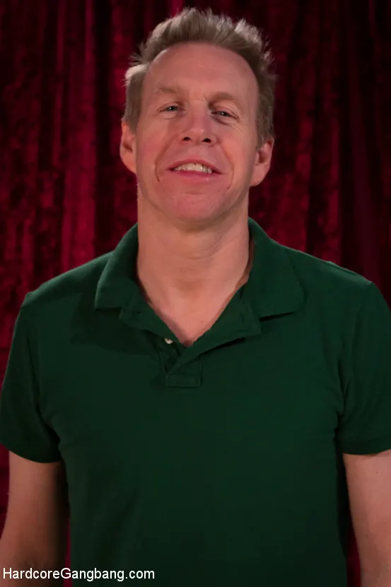 Kink 'Buy my lube and fill all my holes at once!' starring Mandy Muse (Photo 3)