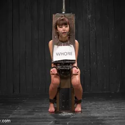 Marica Hase en 'Kink' Puta de semen (Miniatura 12)