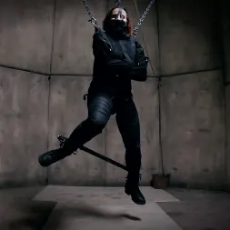 Marica Hase に プレデターゲーム - HogTied BDSMファンタジーフィーチャームービー、Marica Hase出演 (写真 14) Marica Hase に 'Kink' プレデターゲーム - HogTied BDSMファンタジーフィーチャームービー、Marica Hase出演 (サムネイル 14)