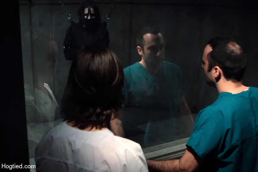 Marica Hase en 'Predator Games: una película de fantasía BDSM atada con los pies en la tierra protagonizada por Marica Hase' from 'Kink' (foto 15) Kink 'Predator Games: una película de fantasía BDSM atada con los pies en la tierra protagonizada por Marica Hase' protagonizando Marica Hase (foto 15)