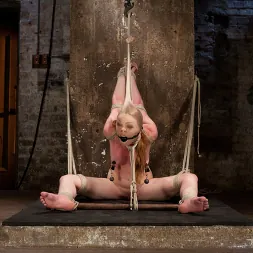 María McCray en 'Kink' María McCray (Miniatura 1)