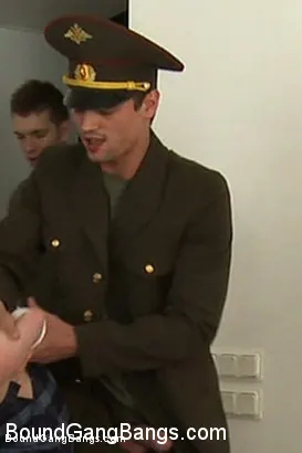 Kink 'Happy 18th Birthday Roxy Bell!!!' starring Rokki (Photo 19)