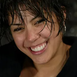 マヤ に 'Kink' マヤ (サムネイル 1)