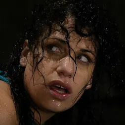 Mia Bangg に 'Kink' SargeはMia Banggと出会う (サムネイル 3)