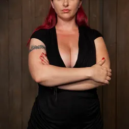 Mia Lelani en 'Kink' - Big Titted Cunt Tormented - Complete Edited Live Show (Miniatura 8)