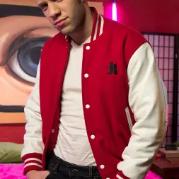 Mia Li en 'Kink' Princesa malcriada cornuda (Miniatura 1)