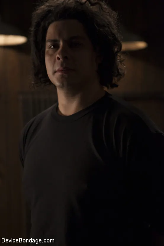 Kink '¡Asiática caliente, acero duro, tormento brutal y orgasmos extremos!' protagonizando Mia Li (foto 9)