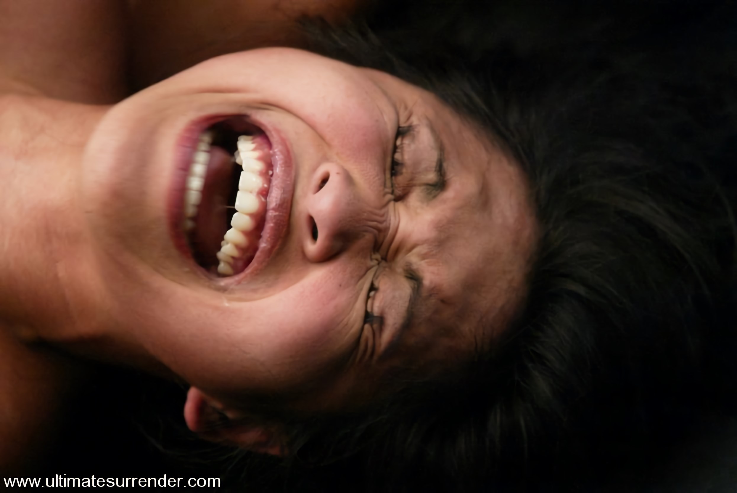 Kink 'The Dragon (2-0) vs. The Samoan (0-1)' starring Mika Tan (Photo 12)