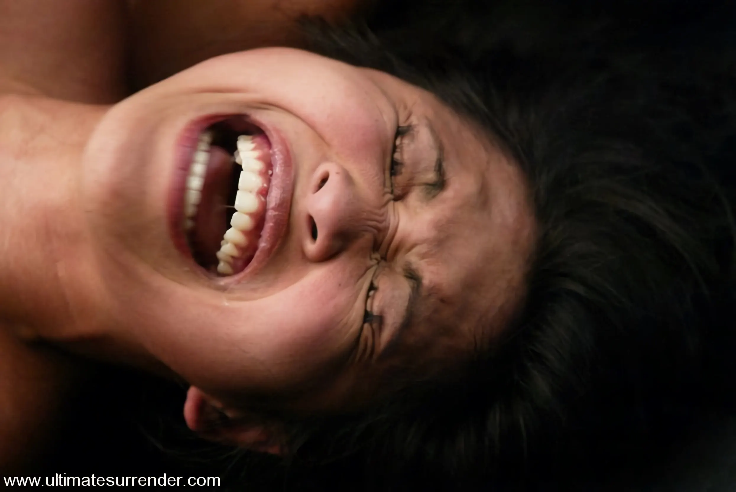 Kink 'The Dragon (2-0) vs. The Samoan (0-1)' starring Mika Tan (Photo 12)