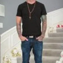 Milcah Halili en 'Kink' ¡La primera escena entre chico y chica de la historia! (Miniatura 7)