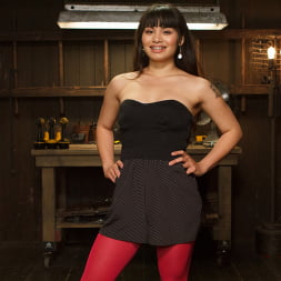 Milcah Halili に 'Kink' ハードボンデージに悩まされたホットベイビー (サムネイル 11)