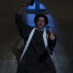 Moka Mora en 'Kink' El crisol: parodia gangbang (Miniatura 3)