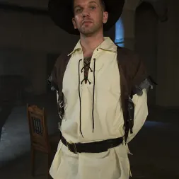 Moka Mora en 'Kink' El crisol: parodia gangbang (Miniatura 4)