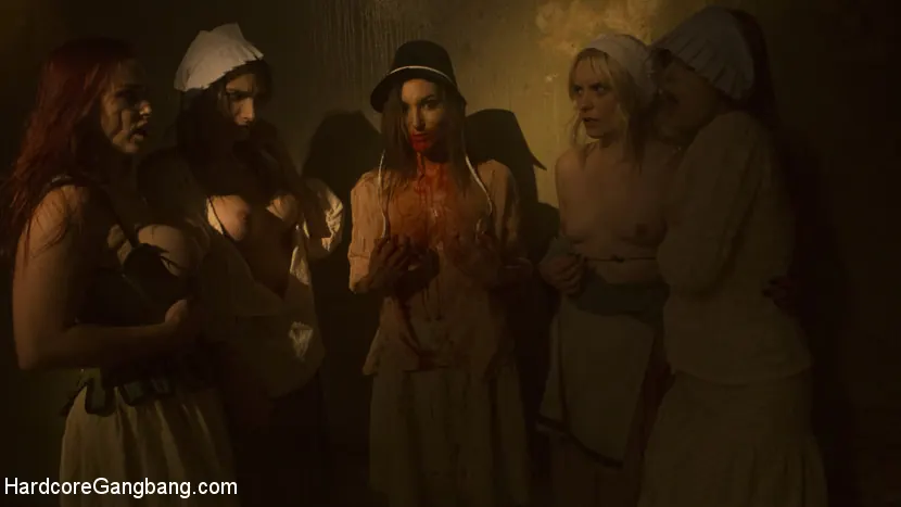 Kink 'El crisol: parodia gangbang' protagonizando Moka Mora (foto 17)