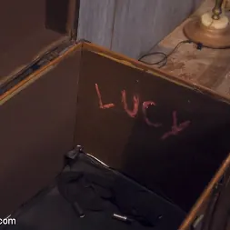 Mona Wales en 'Kink' Psicosis anal 2 (Miniatura 12)